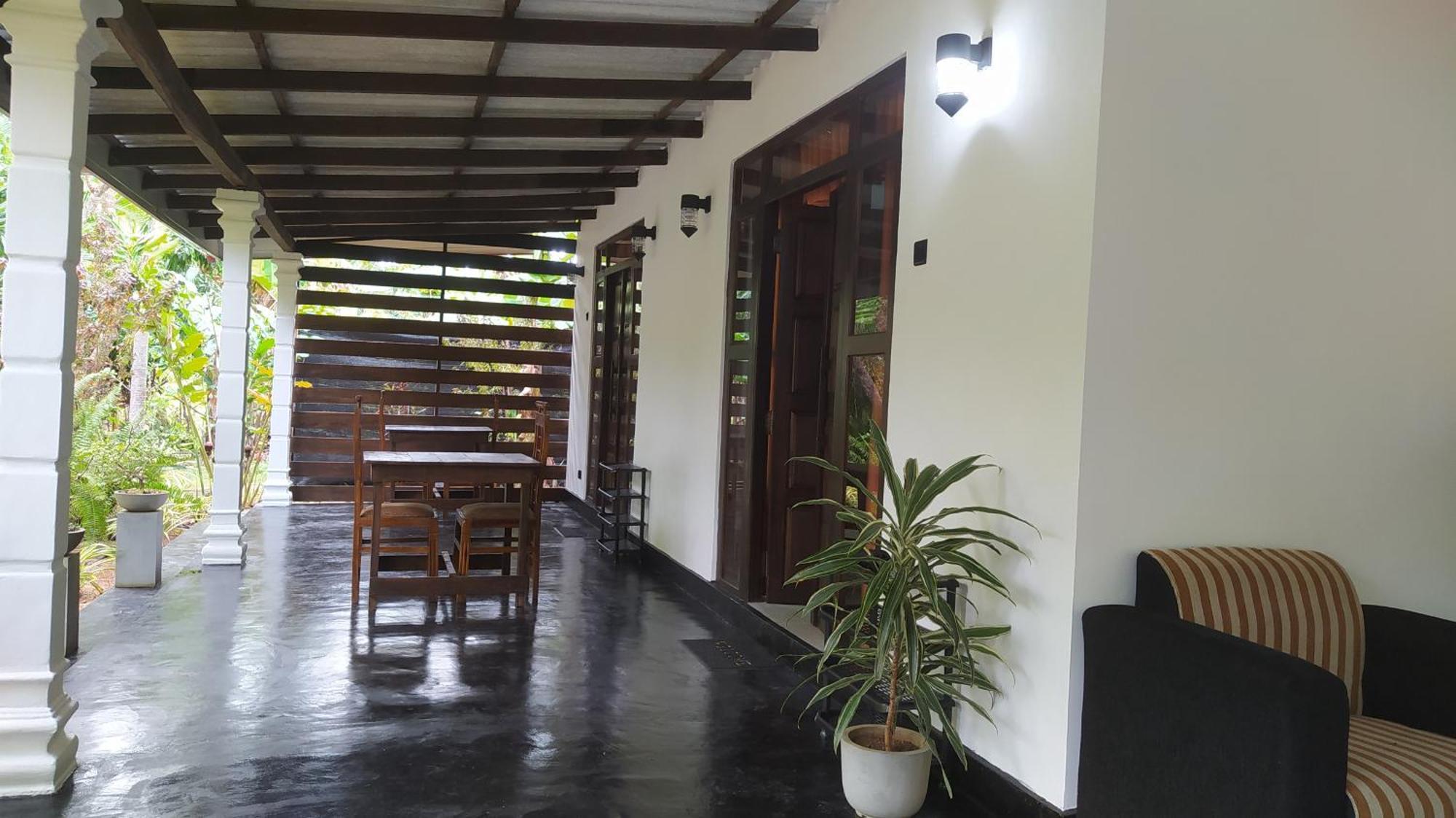 Yashi'S Place סיגירייה מראה חיצוני תמונה