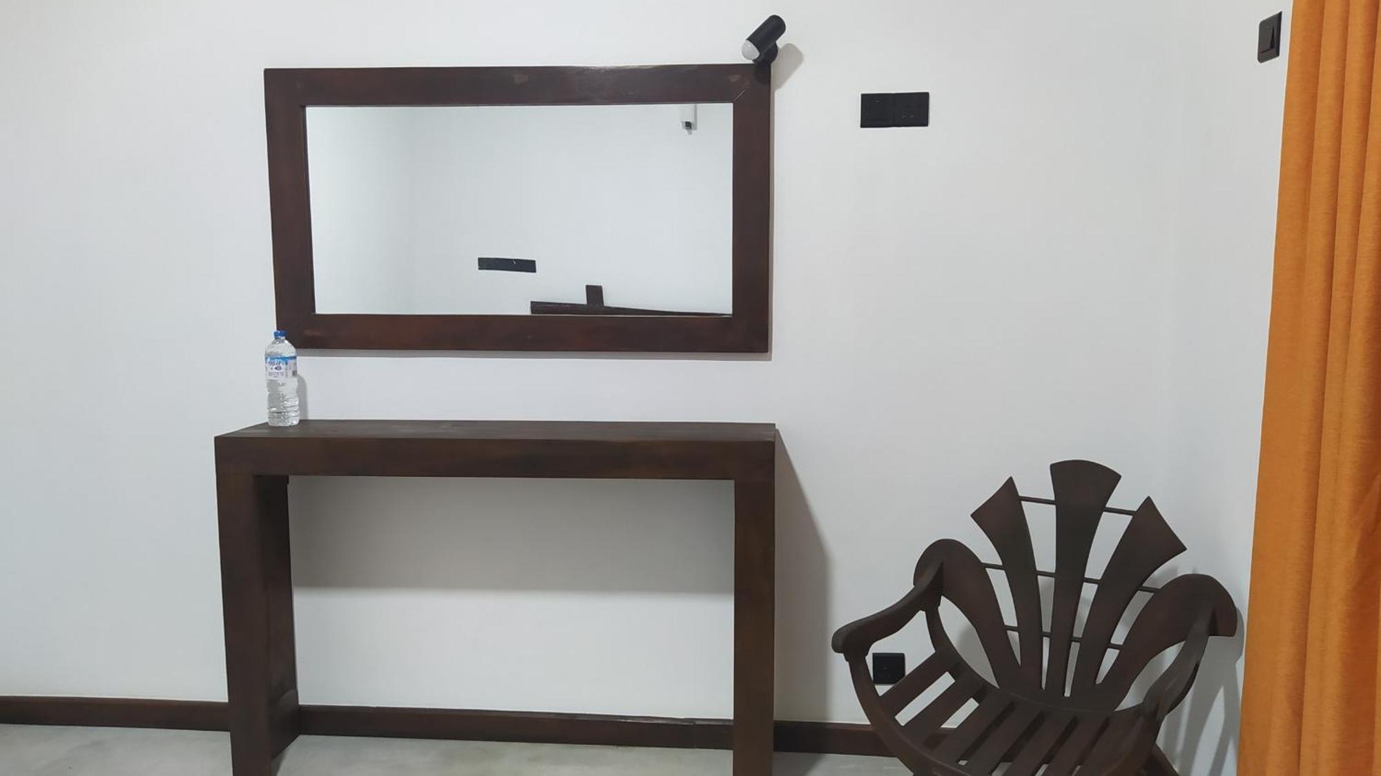 Yashi'S Place סיגירייה מראה חיצוני תמונה