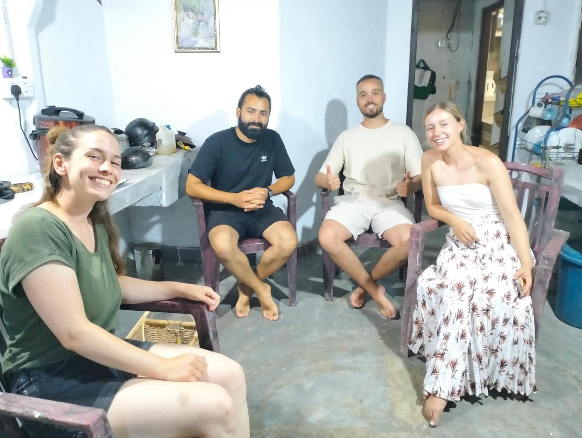 Yashi'S Place סיגירייה מראה חיצוני תמונה